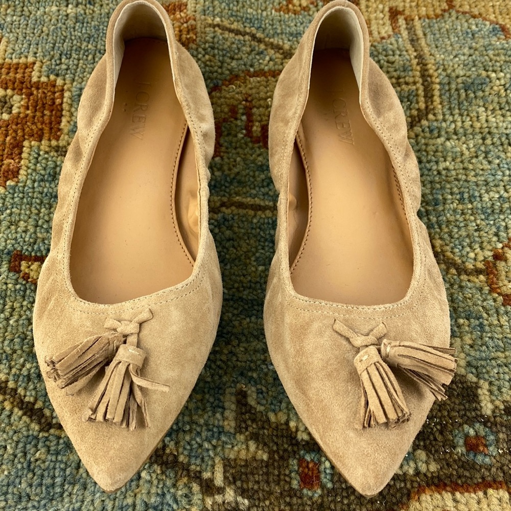 J. Crew Flats Lottie Tan Suede Tassel Leather Point size 8.5 EUC